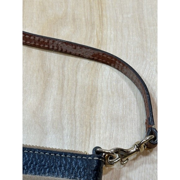 Vintage Dooney & Bourke Pebble Grain Black Leather Slim Wristlet Clutch - Picture 10 of 11